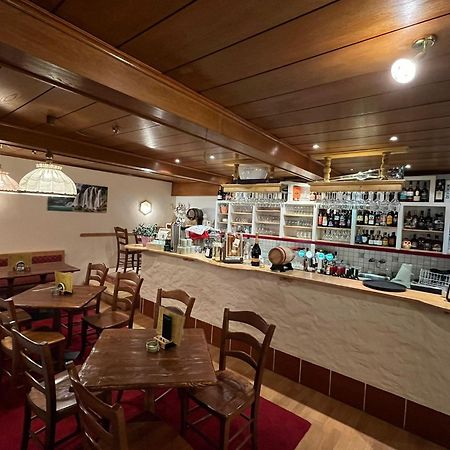 Gasthof-Pension Alt Kirchheim Бад Кляйнкирххайм Экстерьер фото