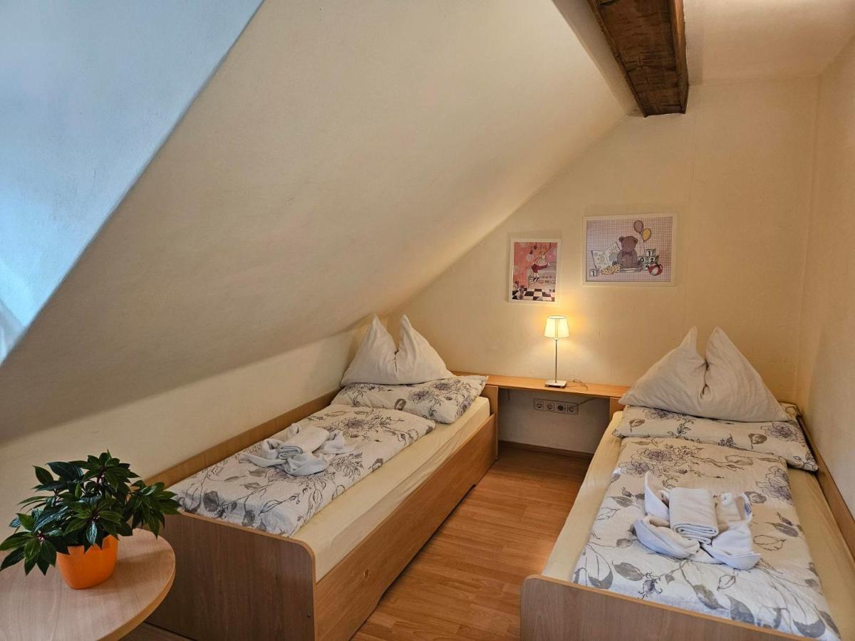 Gasthof-Pension Alt Kirchheim Бад Кляйнкирххайм Экстерьер фото