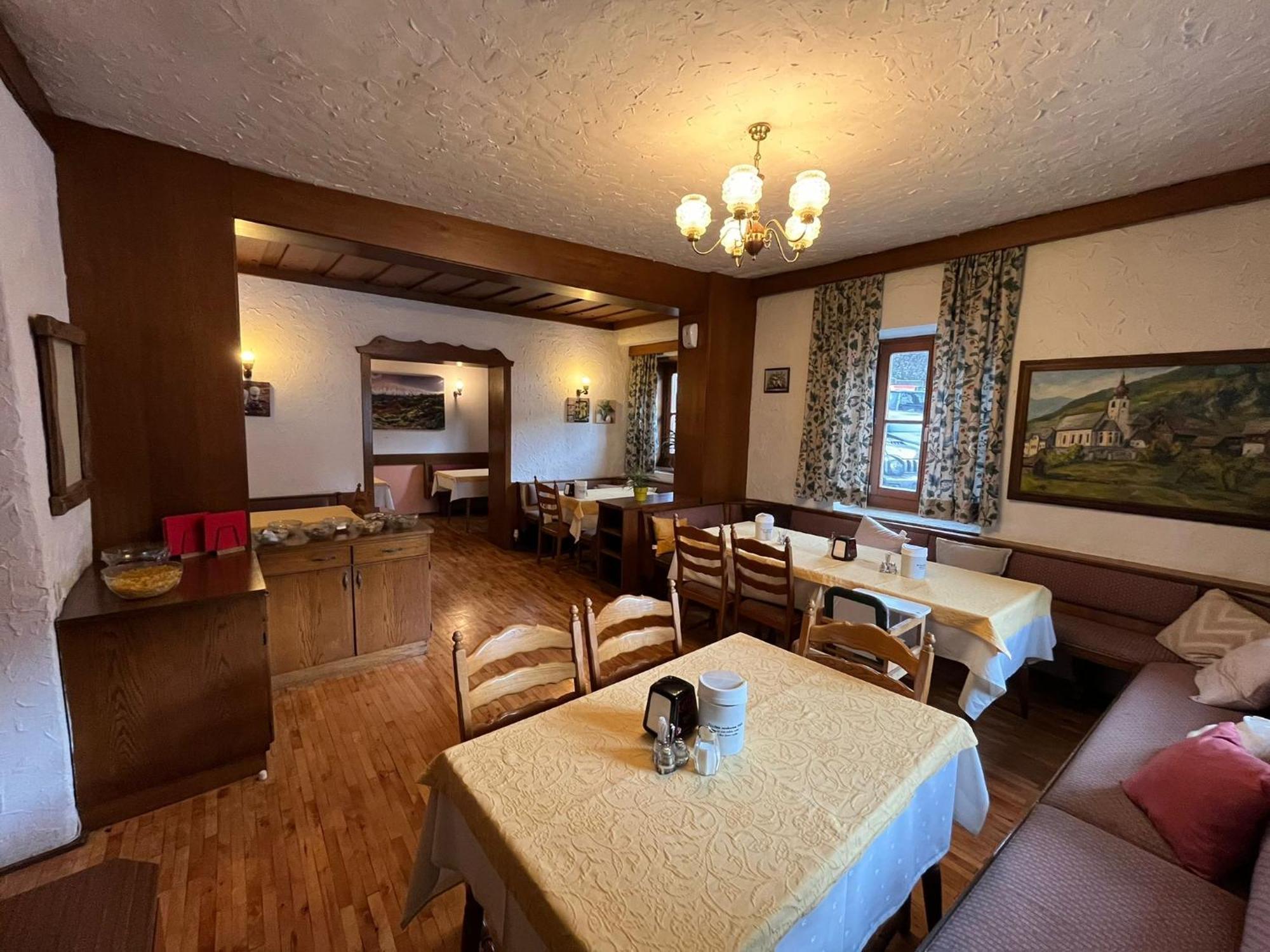 Gasthof-Pension Alt Kirchheim Бад Кляйнкирххайм Экстерьер фото